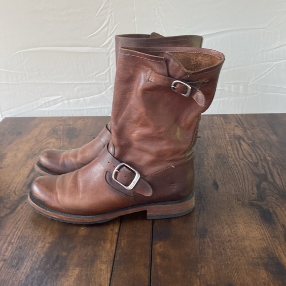 FRYE  VERONICA SHORT - Picture 3 of 6